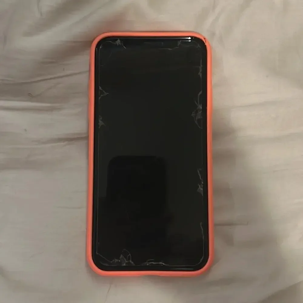 Used iPhone XR White‎ 64 GB​